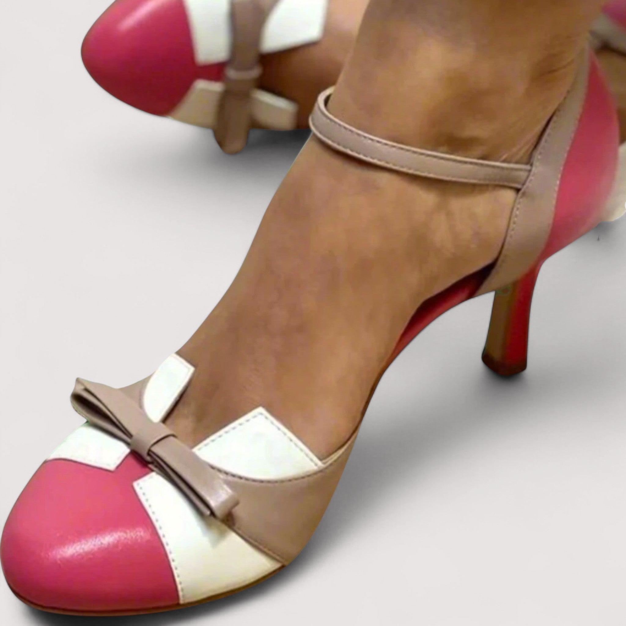 Petra | Exquisite orthopädische Sandalen für höchsten Komfort und Stil