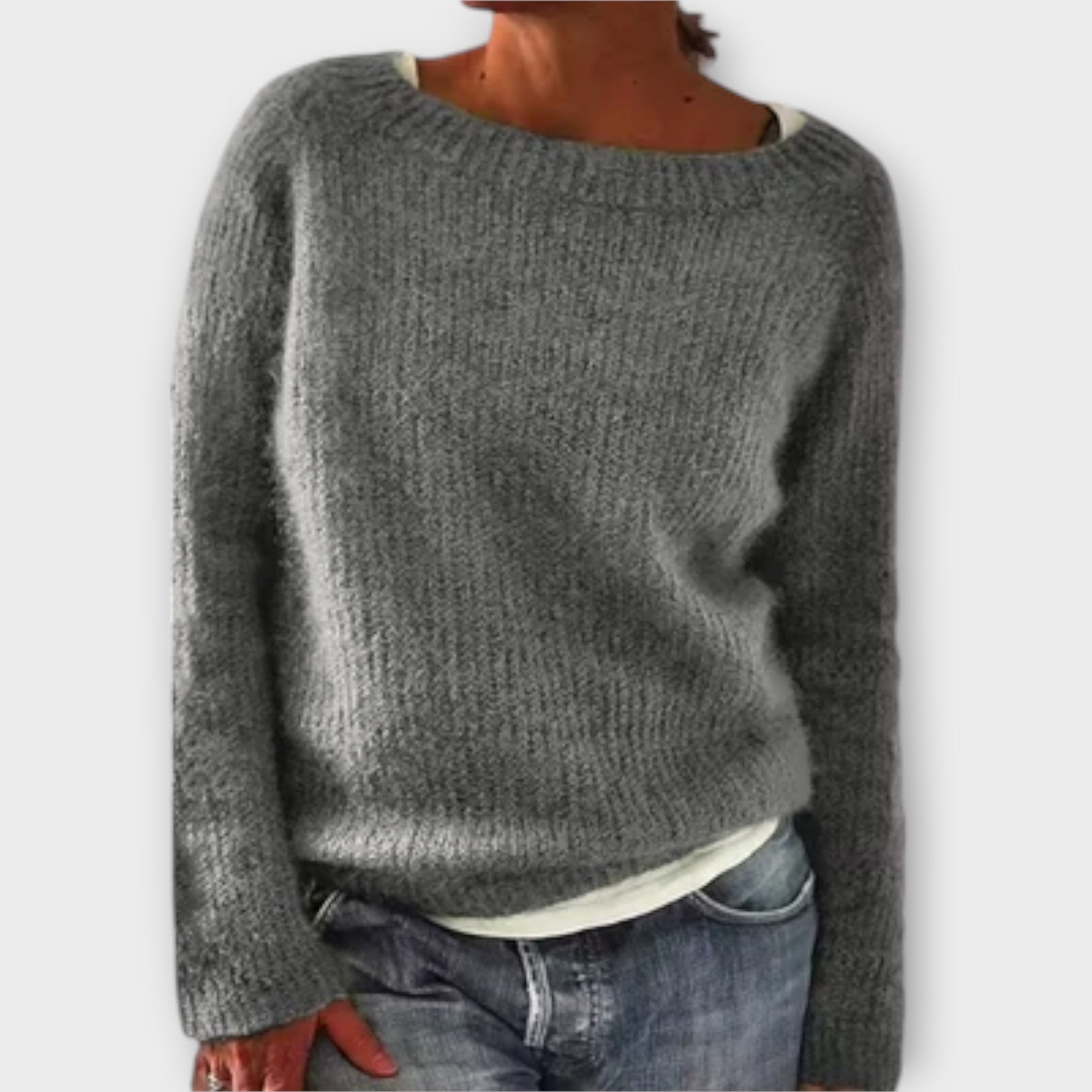 Regina | Eleganter, einfarbiger Strickpullover für anspruchsvolle Eleganz