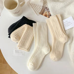 Aude | Wollsocken mit Zopfmuster