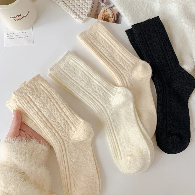 Aude | Wollsocken mit Zopfmuster