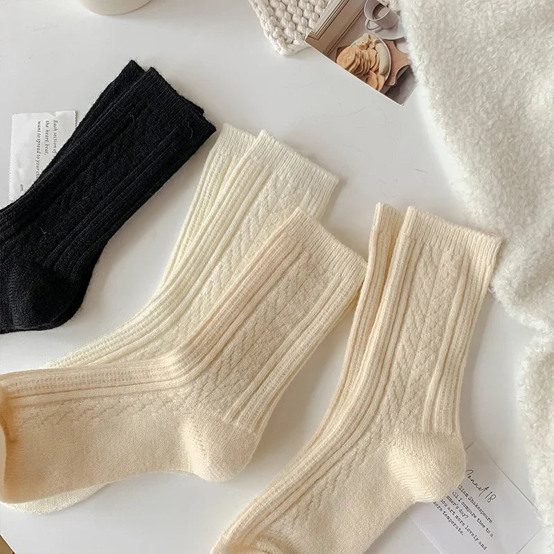 Aude | Wollsocken mit Zopfmuster