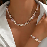 Juliette | Set aus strahlender Halskette und exquisitem Armband