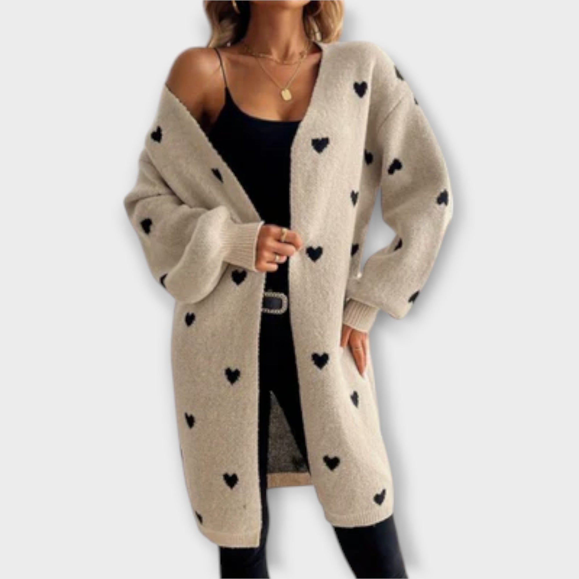 Julia | Eleganter Cardigan mit romantischem Herzdesign