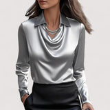 Charlotte | Elegante Satinbluse mit verführerischem V-Ausschnitt