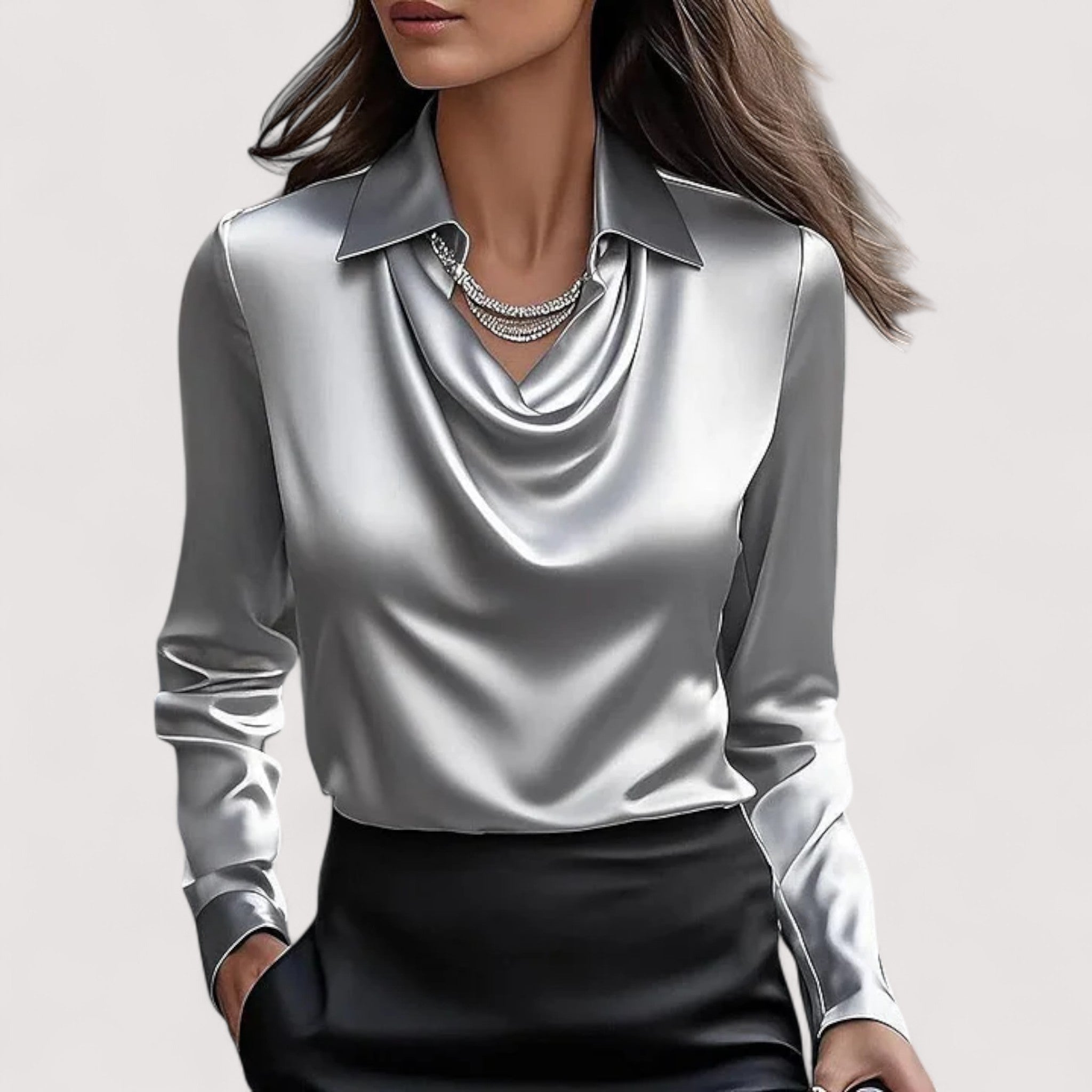 Charlotte | Elegante Satinbluse mit verführerischem V-Ausschnitt