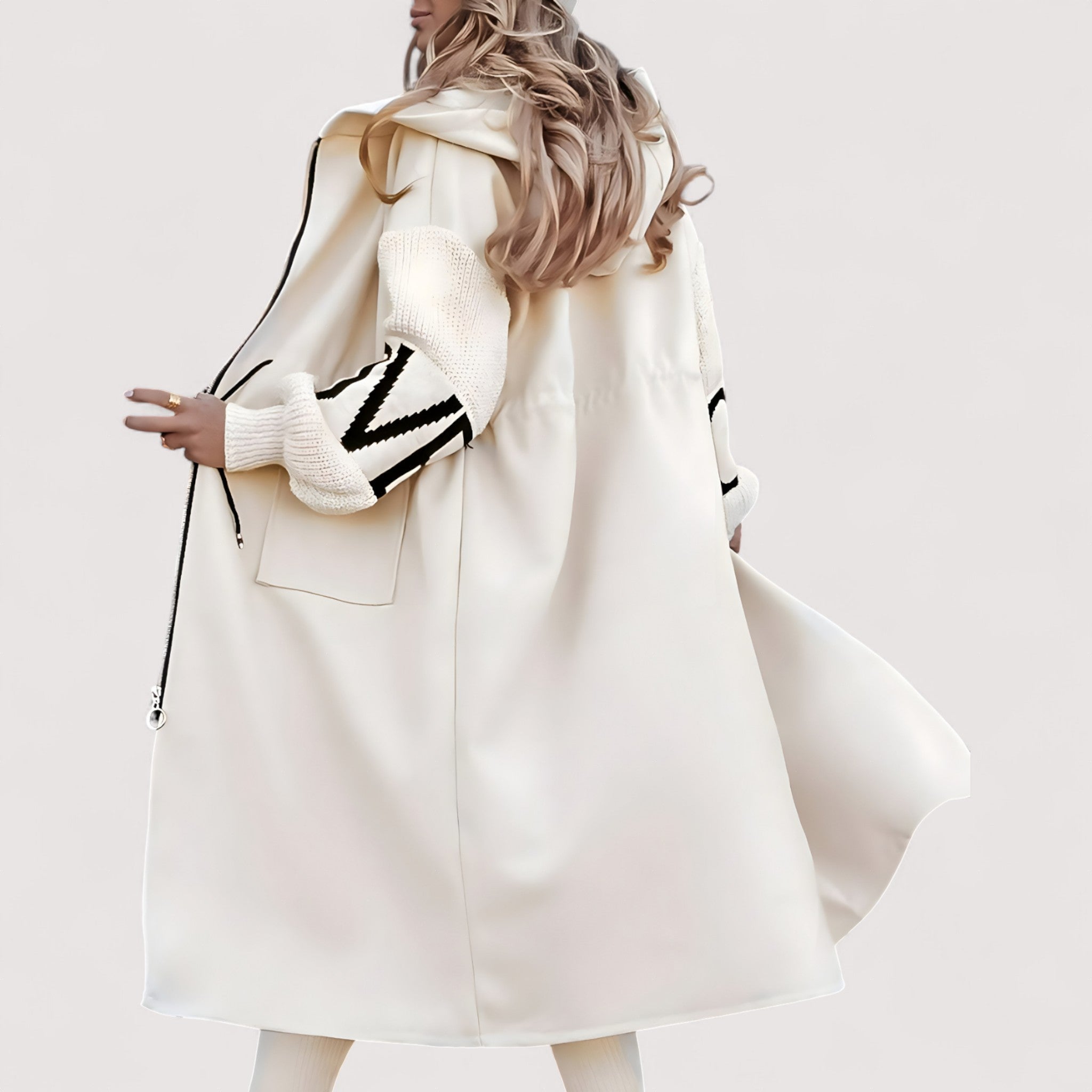 Maris | Elegante Damenjacke mit exquisiten Strickärmeln und luxuriöser Kapuze