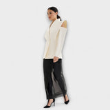 Valeria | Eleganz in skulpturaler Form
