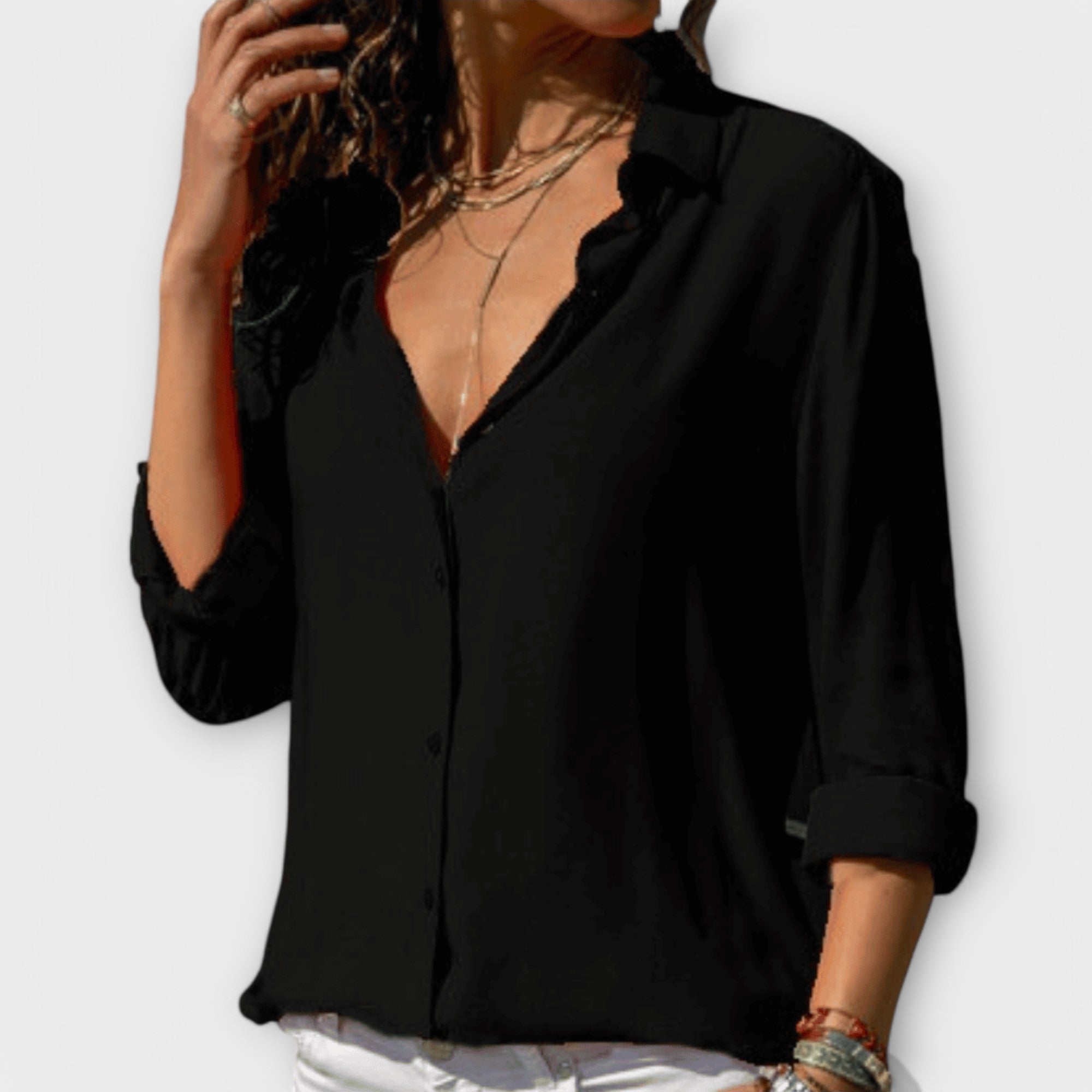 Mona | Die exquisite Bluse für anspruchsvolle Frauen