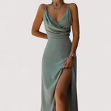 Emilia | Satin-Kleid in vollendeter Eleganz