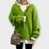 Aurélie | Majestätischer Oversized-Pullover mit kunstvollem Zopfmuster
