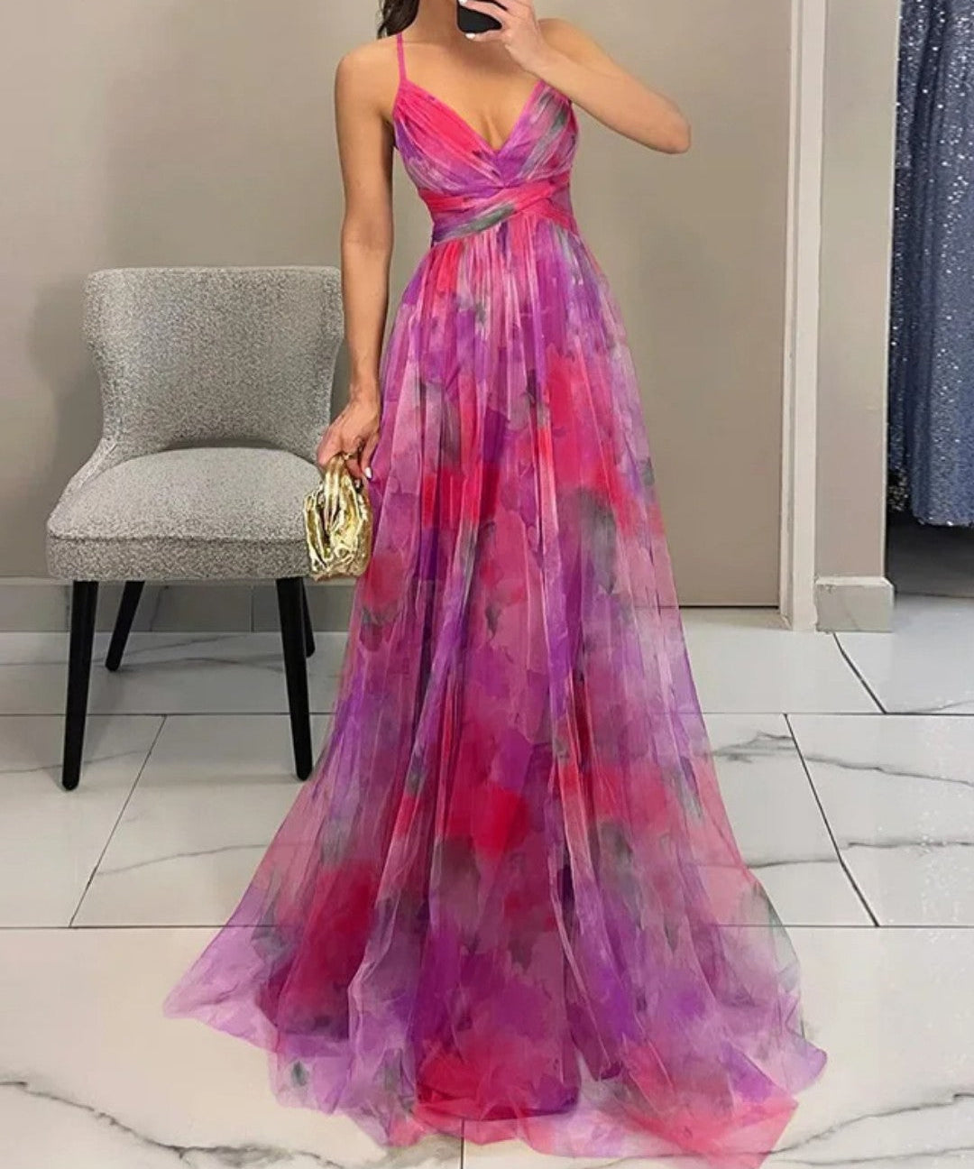 Giselle | Märchenhaftes Maxikleid mit floralen Verzierungen