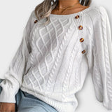 Aurora | Eleganter Strickpullover mit kunstvollen Knöpfen