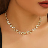 Juliette | Set aus strahlender Halskette und exquisitem Armband