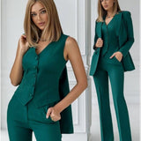 SOPHIE | Elegantes Kostüm mit Jacke, Hose und Weste in raffinierter Harmonie