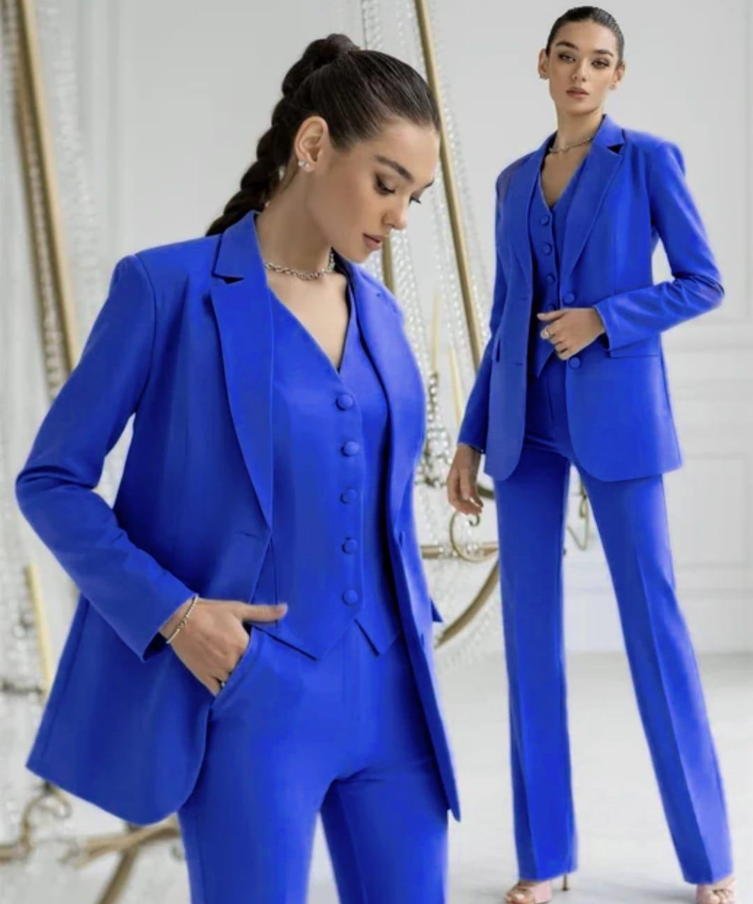 SOPHIE | Elegantes Kostüm mit Jacke, Hose und Weste in raffinierter Harmonie