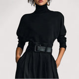 Orina | Elegantes Ensemble mit Stehkragen in tiefem Schwarz
