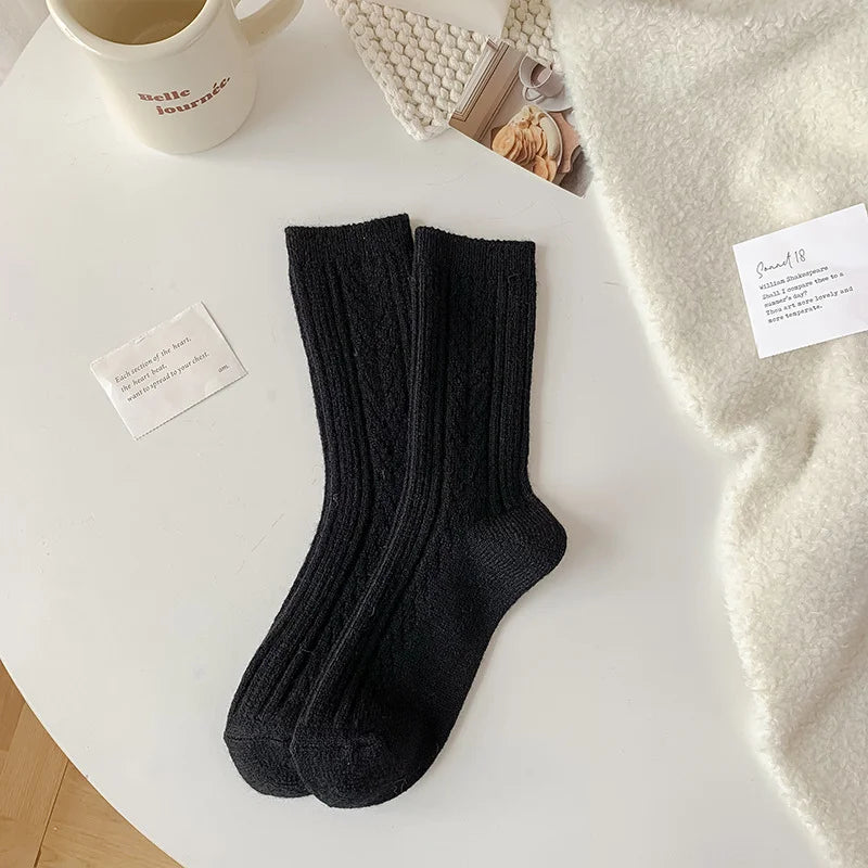 Aude | Wollsocken mit Zopfmuster