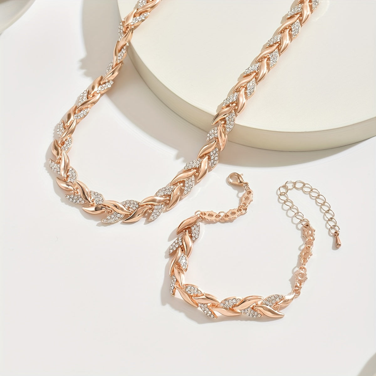 Juliette | Set aus strahlender Halskette und exquisitem Armband