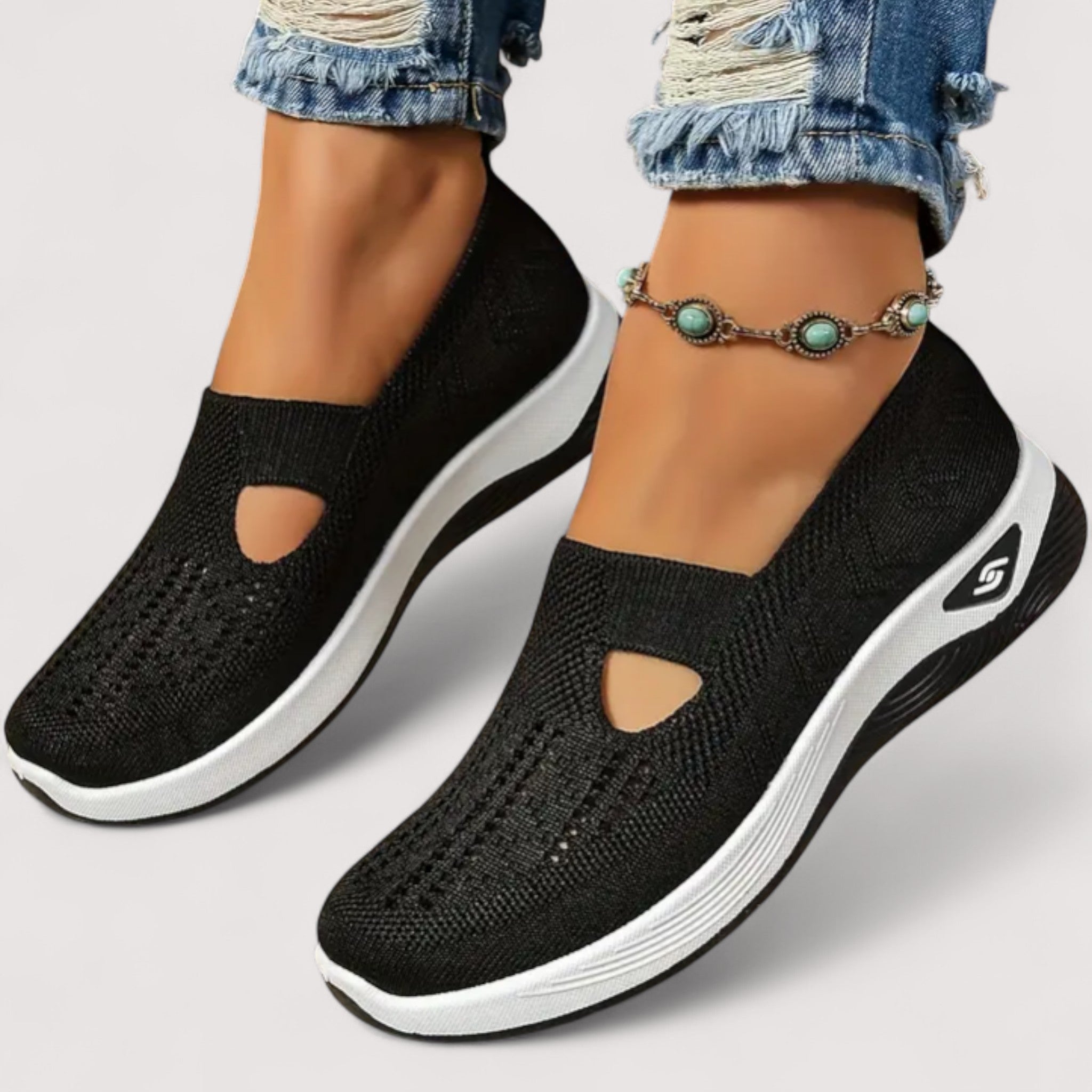 Yara | Exquisite orthopädische Eleganz