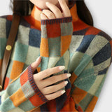 Erika | Eleganter Patchwork-Rollkragenpullover aus erlesenen Materialien
